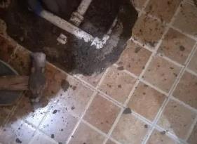 丹凤卫生间测漏水公司分享下丹凤自来水管道泄漏检测的具体位置分析。